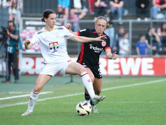 27 04 2025, xgrfx, Soccer Google Pixel Women Bundesliga, 1 FC Köln Eintracht Frankfurt v l Sara Agrez 1 FC Köln , Lisanne Gräwe Eintracht Frankfurt DFL DFB REGULATIONS PROHIBIT ANY USE OF PHOTOGRAPHS as IMAGE SEQUENCES and or QUASI VIDEO Köln