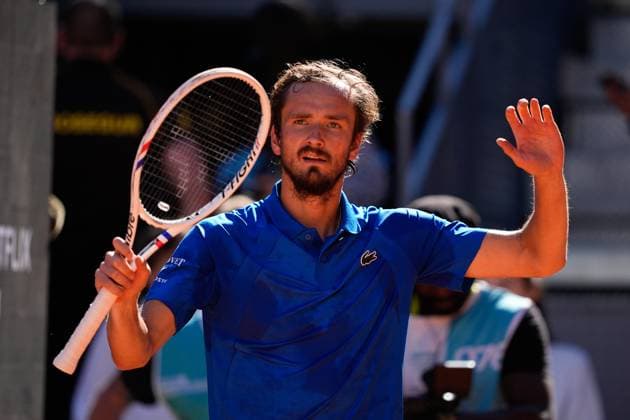 April 27, 2025, Madrid, Madrid, Spain: Daniil Medvedev of Russia celebrates the victory against Juan Manuel Cerundolo of Argentina during the Mutua Madrid Open 2025, ATP, Tennis Herren Masters 1000 and WTA, Tennis Damen 1000, tennis tournament celebrated at Caja Magica on April 27, 2025 in Madrid, Spain. Madrid Spain - ZUMAa181 20250427_zaa_a181_410 Copyright: xDennisxAgyemanx