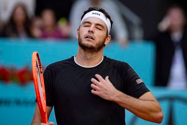 Mutua Madrid Open 2025 Taylor Fritz of USA looks frustrated against Benjamin Bonzi of France during the Men s Singles Third Round match of the Mutua Madrid Open 2025 tournament celebrated at La Caja Magica on April 27, 2025 in Madrid, Spain. Madrid La Caja Magica Madrid Spain Copyright: xAlbertoxGardinx AGardin_20250427_Mutua_Madrid_Open_0861
