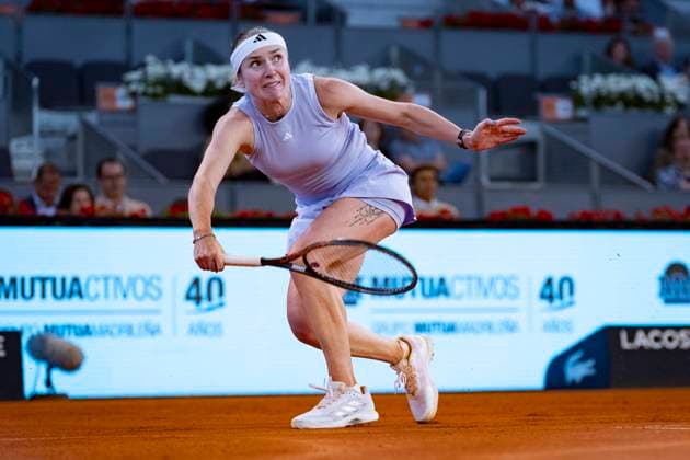 Mutua Madrid Open 2025 Elina Svitolina of Ukraine is in action against Elena Rybakina of Kazakhstan in the third round match of the Mutua Madrid Open 2025 tournament celebrated at La Caja Magica on April 27, 2025 in Madrid, Spain. Madrid La Caja Magica Madrid Spain Copyright: xAlbertoxGardinx AGardin_20250427_Mutua_Madrid_Open_0880