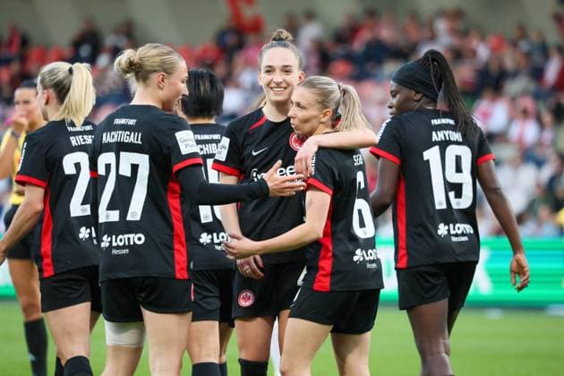 Cologne, Germany 27 April 2025 1 BL Women 2024 2025 1 FC Köln vs Eintracht Frankfurt In the picture from left the third goal scorer Elisa Senß Senss Eintracht Frankfurt makes the goal to 4 0 for Eintracht Frankfurt and cheers with Sophie Nachtigall Eintracht Frankfurt and Sophia Kleinherne Eintracht Frankfurt DFB regulations prohibit any use of photographs as image sequences and or quasi video Rhein Energie Stadion Nordrhein Westfalen Copyright: xFotostandx xFantinix