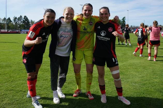 27 04 2025 Soccer Season 2024 2025 2 Women Soccer Bundesliga 23 Matchday 1 FC Nürnberg FCN Club Clubfrauen SV Meppen Sportfoto Zink ChPr xdcxcpx 27 04 2025 Soccer Season 2024 2025 2 Women Soccer Bundesliga 23 Matchday 1 FC Nürnberg FCN Club Clubfrauen SV Meppen Sportfoto Zink ChPr xdcxcpx Clara Fröhlich 5, 1 FC Nürnberg FCN , Franziska Mai 18, 1 FC Nürnberg FCN , Hannah Ezold 1, 1 FC Nürnberg FCN , Jonna Brengel 17, 1 FC Nürnberg FCN