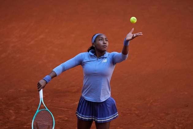 April 28, 2025, Madrid, Madrid, Spain: Coco Gauff of USA in action against Belinda Bencic of Switzerland during the Mutua Madrid Open 2025, ATP, Tennis Herren Masters 1000 and WTA, Tennis Damen 1000 tennis tournament, celebrated at Caja Magica on April 28, 2025 in Madrid, Spain. Madrid Spain - ZUMAa181 20250428_zaa_a181_027 Copyright: xOscarxJ.xBarrosox