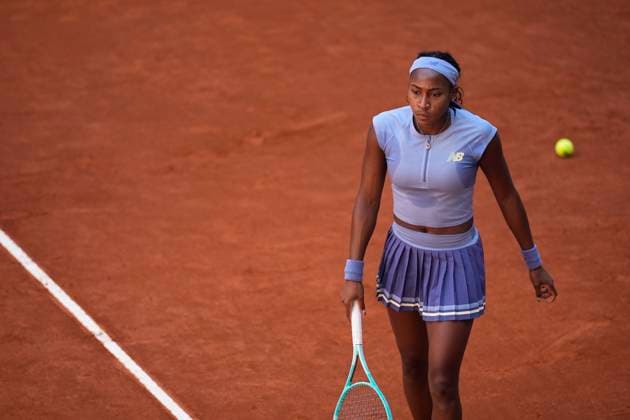April 28, 2025, Madrid, Madrid, Spain: Coco Gauff of USA in action against Belinda Bencic of Switzerland during the Mutua Madrid Open 2025, ATP, Tennis Herren Masters 1000 and WTA, Tennis Damen 1000 tennis tournament, celebrated at Caja Magica on April 28, 2025 in Madrid, Spain. Madrid Spain - ZUMAa181 20250428_zaa_a181_035 Copyright: xOscarxJ.xBarrosox