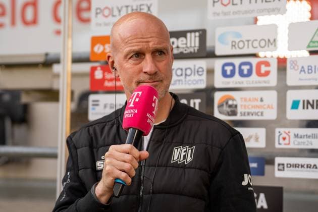 Marco Antwerpen Head Coach, VfL Osnabrueck in an interview at Magenta Sport TSV Alemannia Aachen vs VfL Osnabrueck, Football, 3 Liga, 35 Matchday, Season 2024 2025, 27 04 2025 DFB REGULATIONS PROHIBIT ANY USE OF PHOTOGRAPHS AS IMAGE SEQUENCES AND OR QUASI VIDEO TSV Alemannia Aachen vs VfL Osnabrueck, Football, 3 Liga, 35 Matchday, Season 2024 2025, 27 04 2025 Aachen Copyright: xEibner-Pressefoto JustinxDerondex EP_JDU