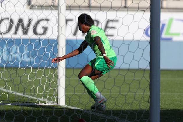 VfL vs Hoffenheim, BL Women Wolfsburg, 28 04 2025, FOOTBALL VfL Wolfsburg vs TSG 1899 Hoffenheim, Google Pixel Women Bundesliga, Season 2024 25 Lineth Beerensteyn VfL Wolfsburg Wolfsburg