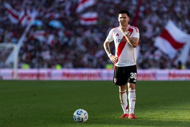 River Plate v Boca Juniors - Torneo Apertura Betano 2025 Franco Mastantuono of River Plate looks on during the Torneo Apertura Betano 2025 match between River Plate and Boca Juniors at Estadio Mas Monumental Antonio Vespucio Liberti in Buenos Aires, Argentina, on April 27, 2025. Buenos Aires Argentina  Copyright: xMatiasxBagliettox originalFilename:baglietto-notitle250427_npxF4.jpg