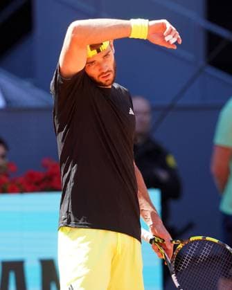 MADRID OPEN TENNIS 2025. ATP, Tennis Herren DIMITROV (BUL) v FEARNLEY (GBR). Jacob Fearnley, Great Britain, during Madrid Open Tennis 2025 match. April 28, 2025.(ALTERPHOTOS Acero) MadridSpain  Copyright: xAcerox