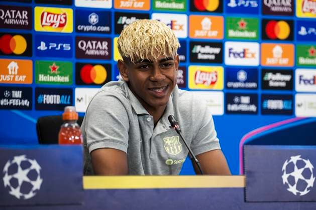 FC Barcelona, Barca press conference, PK, Pressekonferenz Lamine Yamal of FC Barcelona smiles during the press conference of FC Barcelona on the eve of the UEFA Champions League 2024 25 semi-final first leg football match against FC Internazionale. Sant Joan Despi Spain Copyright: xNicolòxCampox