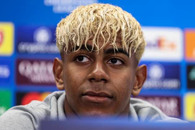 April 29, 2025, Sant Joan Despi, Barcelona, SPAIN: Lamine Yamal of FC Barcelona, Barca attends his press conference, PK, Pressekonferenz during the training day of FC Barcelona ahead the UEFA Champions League, football match against FC Internazionale Milano at Ciudad Esportiva Joan Gamper on April 29, 2025 in Sant Joan Despi, Barcelona, Spain. Sant Joan Despi SPAIN - ZUMAa181 20250429_zaa_a181_066 Copyright: xJavierxBorregox
