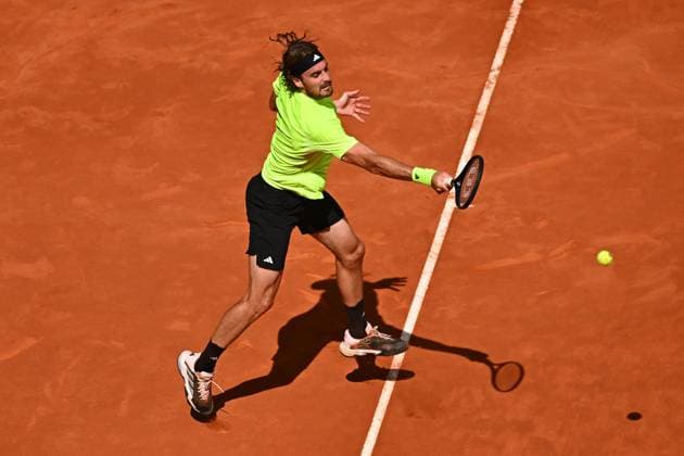 Mutua Madrid Open - Men s Third Round Stefanos Tsitsipas (GRE) during his third round match at the Mutua Madrid Open in Madrid , Spain, on April, 29, 2025. Photo by Corinne Dubreuil ABACAPRESS.COM Madrid Spain  Copyright: xDubreuilxCorinne ABACAx