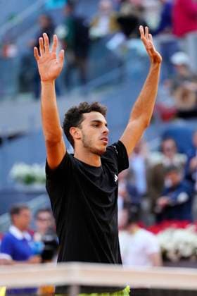 Mutua Madrid Open - Day Eight Francisco Cerundolo celebrates the victory after winning the match between Francisco Cerundolo of Argentina and Alexander Zverev of Germany during the Men s Singles Round of 16 match on Day Eight of the Mutua Madrid Open 2025, ATP, Tennis Herren Masters 1000 and WTA, Tennis Damen 1000, tournament celebrates at La Caja Magica on April 29, 2025 in Madrid, Spain. Madrid Spain  Copyright: xJosexBretonx originalFilename:bretonhernandez-mutuamad250429_np9H1.jpg