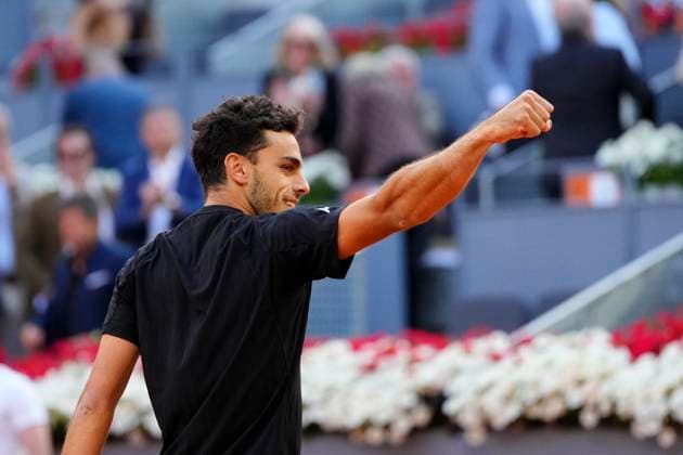 Mutua Madrid Open - Day Eight Francisco Cerundolo celebrates the victory after winning the match between Francisco Cerundolo of Argentina and Alexander Zverev of Germany during the Men s Singles Round of 16 match on Day Eight of the Mutua Madrid Open 2025, ATP, Tennis Herren Masters 1000 and WTA, Tennis Damen 1000, tournament celebrates at La Caja Magica on April 29, 2025 in Madrid, Spain. Madrid Spain  Copyright: xJosexBretonx originalFilename:bretonhernandez-mutuamad250429_nppAD.jpg