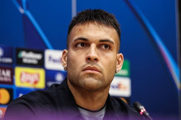April 29, 2025, Barcelona, Barcelona, SPAIN: Lautaro Martinez of FC Internazionale attends his press conference, PK, Pressekonferenz during the training day of FC Internazionale Milano ahead the UEFA Champions League, football match against FC Barcelona, Barca at Estadi Olympic Lluis Companys on April 29, 2025 in Barcelona, Spain. Barcelona SPAIN - ZUMAa181 20250429_zaa_a181_444 Copyright: xJavierxBorregox