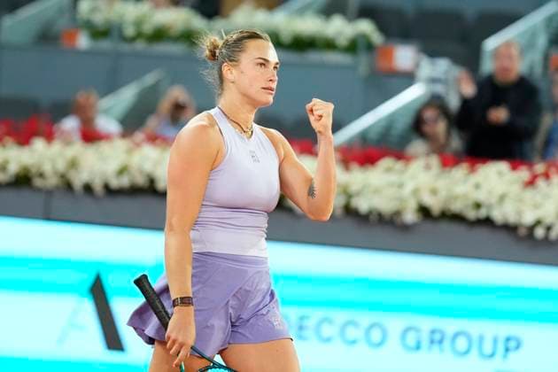 Mutua Madrid Open - Day Eight Aryna Sabalenka celebrates the victory after the match between Aryna Sabalenka of Belarusia and Peyton Stearns of the United States during Women s Singles Round of 16 match on Day Eight of the Mutua Madrid Open 2025, ATP, Tennis Herren Masters 1000 and WTA, Tennis Damen 1000, tournament celebrates at La Caja Magica on April 29, 2025 in Madrid, Spain. Madrid Spain  Copyright: xJosexBretonx originalFilename:bretonhernandez-mutuamad250429_npoRt.jpg