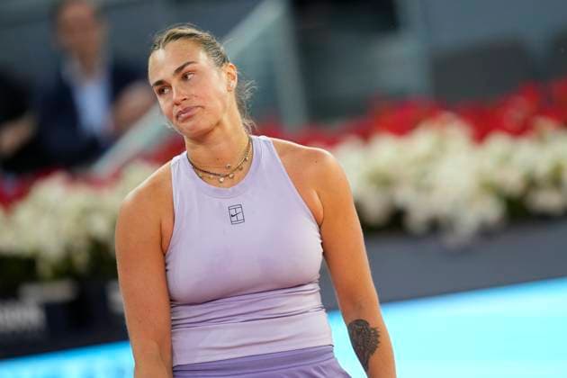 Mutua Madrid Open - Day Eight Aryna Sabalenka reacts after losed a point during the match between Aryna Sabalenka of Belarusia and Peyton Stearns of the United States during Women s Singles Round of 16 match on Day Eight of the Mutua Madrid Open 2025, ATP, Tennis Herren Masters 1000 and WTA, Tennis Damen 1000, tournament celebrates at La Caja Magica on April 29, 2025 in Madrid, Spain. Madrid Spain  Copyright: xJosexBretonx originalFilename:bretonhernandez-mutuamad250429_np8jy.jpg