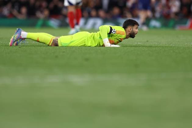 Arsenal gegen PSG 29. April 2025, London UEFA Champions League Fußball-Halbfinale, Hinspiel Arsenal gegen Paris Saint Germain Arsenal-Torhüter David Raya reagiert auf eine vergebene Chance am anderen Ende des Spielfelds Foto Jacques Feeney Abseits London UK  Copyright: xJacquesxFeeneyx xOffsidexOffside