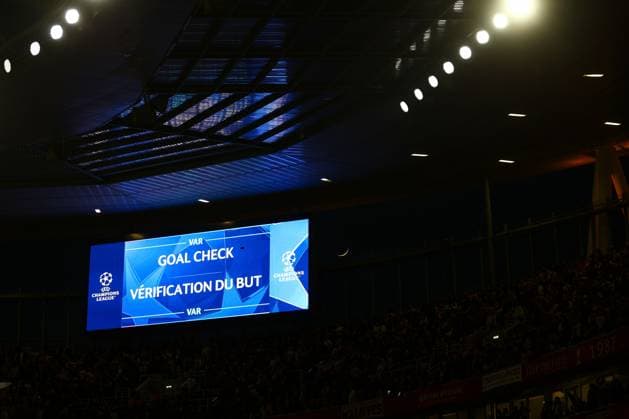 The VAR check is displayed on the large internal LED screen Arsenal v Paris Saint-Germain, UEFA Champions League, Semi Final, First Leg, Football, Emirates Stadium, London, UK - 29 Apr 2025 EDITORIAL USE ONLY No use with unauthorised audio, video, data, fixture lists, club league logos or live services. Online in-match use limited to 120 images, no video emulation. No use in betting, games or single club league player publications. Copyright: xKieranxMcManus Shutterstockx 15275544ck