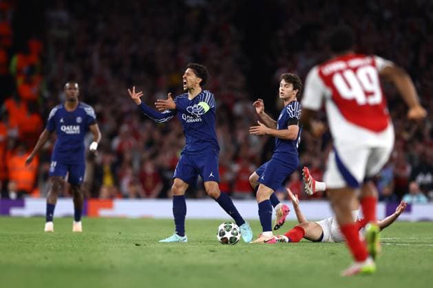 Arsenal gegen Paris Saint Germain 29. April 2025, London UEFA Champions League Halbfinale Hinspiel Arsenal gegen Paris Saint Germain Marquinhos und Joao Neves von PSG Foto Jacques Feeney Abseits London UK  Copyright: xJacquesxFeeneyx xOffsidexOffside