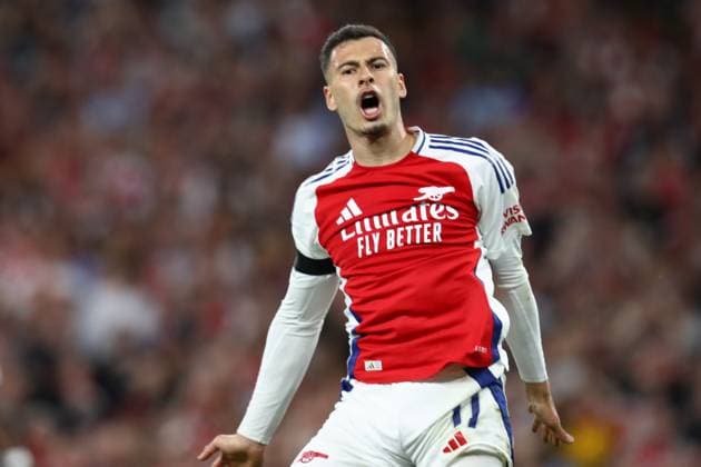 April 29, 2025, London, United Kingdom: GABRIEL MARTINELLI 11 of ARSENAL looks dejected as he nearly missed the equalizer in the UEFA 2024 25 Semi-Final first leg game between ARSENAL and PARIS SAINT GERMAIN at the Emirates Stadium in London, England London United Kingdom - ZUMAc179 20250429_zep_c179_081 Copyright: xMickaelxChavetx
