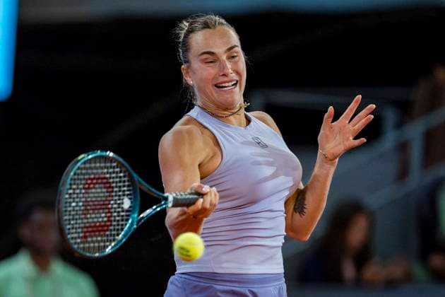 Mutua Madrid Open 2025 Aryna Sabalenka of Belarus plays a forehand against Peyton Stearns of the United States during the Women s Singles Round of 16 match of the Mutua Madrid Open 2025 tournament celebrated at La Caja Magica on April 29, 2025 in Madrid, Spain. Madrid La Caja Magica Madrid Spain Copyright: xAlbertoxGardinx AGardin_20250429_Mutua_Madrid_Open_1015