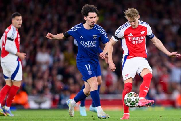 Arsenal FC v Paris Saint-Germain - UEFA Champions League 2024 25 Semi-Finals First Leg LONDON, ENGLAND - APRIL 29: Vitor Ferreira of Paris Saint Germain (L) fights for the ball with Martin Odegaard of Arsenal FC (R) during the UEFA Champions League 2024 25 Semi Final First Leg match between Arsenal FC and Paris Saint-Germain at Arsenal Stadium on April 29, 2025 in London, England. (Photo by Richard Callis Sports Press Photo) LondonUnited Kingdom  Copyright: xRichardxCallisx