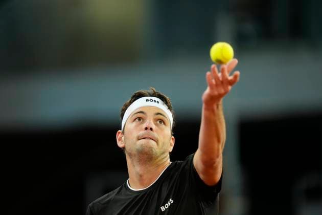 Mutua Madrid Open - Day Eight Taylor Fritz during the match between Taylor Fritz of the United States and Casper Ruud of Norway of the Men s Singles Round of 16 match on Day Eight of the Mutua Madrid Open 2025, ATP, Tennis Herren Masters 1000 and WTA, Tennis Damen 1000, tournament celebrates at La Caja Magica on April 29, 2025 in Madrid, Spain. Madrid Spain  Copyright: xJosexBretonx originalFilename:bretonhernandez-mutuamad250429_npsIO.jpg