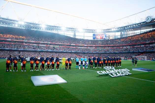 Arsenal FC v Paris Saint-Germain - UEFA Champions League Semi-final First Leg Players of Arsenal pose for a team photo before the UEFA Champions League semi-final first leg match between Arsenal and Paris Saint-Germain at Emirates Stadium in London, England, on April 29, 2025. Copyright: xTaiseixIwamotox