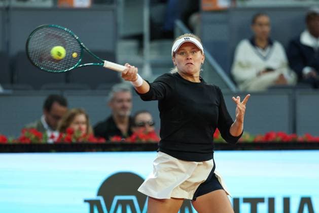 April 29, 2025, Madrid, Madrid, Spain: Peyton Stearns of USA in action against Aryna Sabalenka of Belarus during the Mutua Madrid Open 2025, ATP, Tennis Herren Masters 1000 and WTA, Tennis Damen 1000 tennis tournament, celebrated at Caja Magica on April 29, 2025 in Madrid, Spain. Madrid Spain - ZUMAa181 20250429_zaa_a181_721 Copyright: xIrinaxR.xHipolitox