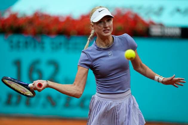April 29, 2025, Madrid, Madrid, Spain: Anastasiya Potapova of Russia in action against Marta Kostiuk of Ukraine during the Mutua Madrid Open 2025, ATP, Tennis Herren Masters 1000 and WTA, Tennis Damen 1000 tennis tournament, celebrated at Caja Magica on April 29, 2025 in Madrid, Spain. Madrid Spain - ZUMAa181 20250429_zaa_a181_610 Copyright: xOscarxJ.xBarrosox