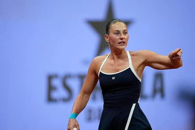 April 29, 2025, Madrid, Madrid, Spain: Marta Kostiuk of Ukraine reacts against Anastasiya Potapova of Russia during the Mutua Madrid Open 2025, ATP, Tennis Herren Masters 1000 and WTA, Tennis Damen 1000 tennis tournament, celebrated at Caja Magica on April 29, 2025 in Madrid, Spain. Madrid Spain - ZUMAa181 20250429_zaa_a181_603 Copyright: xOscarxJ.xBarrosox