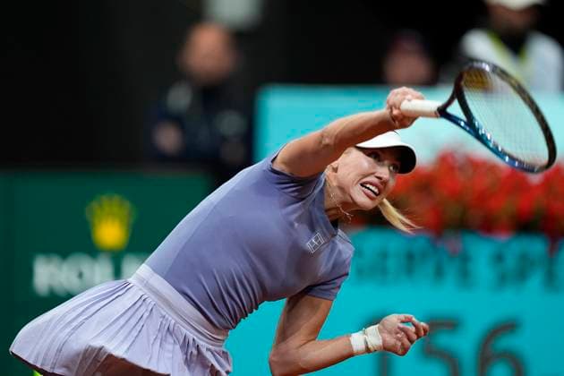 April 29, 2025, Madrid, Madrid, Spain: Anastasiya Potapova of Russia in action against Marta Kostiuk of Ukraine during the Mutua Madrid Open 2025, ATP, Tennis Herren Masters 1000 and WTA, Tennis Damen 1000 tennis tournament, celebrated at Caja Magica on April 29, 2025 in Madrid, Spain. Madrid Spain - ZUMAa181 20250429_zaa_a181_505 Copyright: xOscarxJ.xBarrosox
