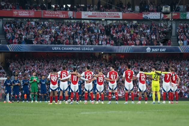Arsenal v Paris Saint-Germain - UEFA Champions League 2024 25 Semi Final First Leg LONDON, ENGLAND - APRIL 29: Arsenal team facing the PSG team prior the UEFA Champions League 2024 25 Semi Final first Leg match between Arsenal and Paris Saint-Germain at Arsenal Emirate Stadium on April 29, 2025 in London, England., Credit:Lounis Tiar Avalon United Kingdom, London, Arsenal  Copyright: xLounisxTiarx xAvalonx 0993691535