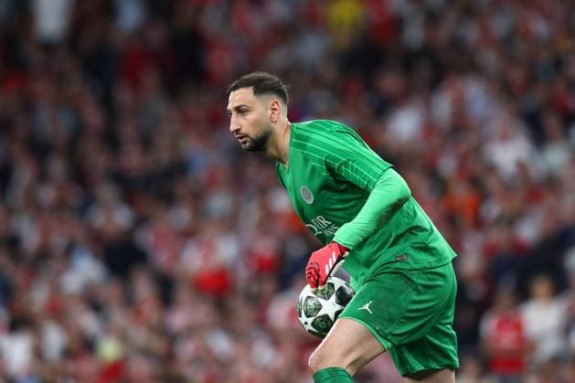 April 29, 2025, London, United Kingdom: Goalkeeper GIANLUIGI DONNARUMA of PSG in the UEFA 2024 25 Semi-Final first leg game between ARSENAL and PARIS SAINT GERMAIN at the Emirates Stadium in London, England London United Kingdom - ZUMAc179 20250429_zep_c179_163 Copyright: xMickaelxChavetx