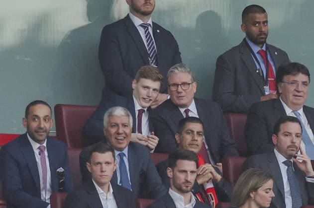 Arsenal v Paris Saint-Germain 29.04.2025. Champions League 2024 25 Semi-Final 1st leg Arsenal v Paris Saint-Germain, Emirates Stadium. Sir Keir Starmer in the crowd  Copyright: xMarcxAsplandx NINTCHDBPICT000990867231