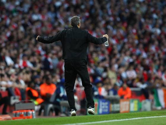 April 29, 2025, London, United Kingdom: Head coach and mastermind LUIS ENRIQUE of PSG jumps for joy as OUSMANE DEMBELE scores their side s first goal in the UEFA 2024 25 Semi-Final first leg game between ARSENAL and PARIS SAINT GERMAIN at the Emirates Stadium in London, England London United Kingdom - ZUMAc179 20250429_zep_c179_342 Copyright: xMickaelxChavetx
