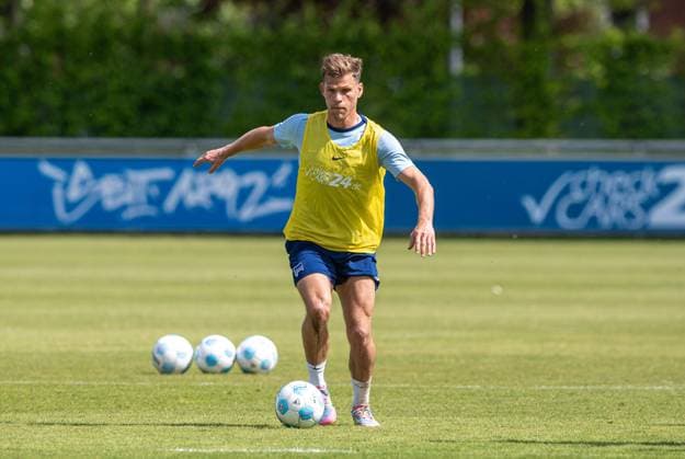 Soccer, Men, Season 2024 25, 2 Bundesliga, Hertha BSC, Training, Florian Niederlechner Hertha BSC , 30 04 2025, Copyright: xSebastianxRäppold MatthiasxKochx