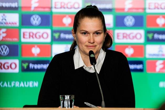 45 DFB Womens Cup Final FC Bayern Munich SV Werder Bremen Final Press Conference 30 04 2025 Anne Goßner Press Spokeswoman DFB 45 DFB Womens Cup Final FC Bayern Munich SV Werder Bremen Final Press Conference Cologne, RheinEnergiestadion, 30 04 2025 Copyright: xBEAUTIFULxSPORTS Wunderlx