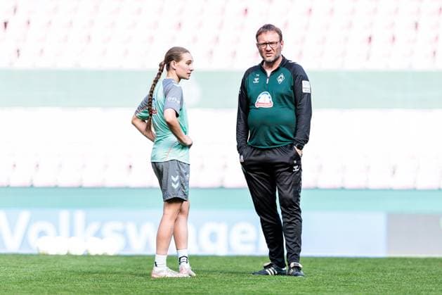 45 DFB Cup Womens Final FC Bayern Munich SV Werder Bremen Final training SV Werder Bremen 30 04 2025 Thomas Horsch Coach SV Werder Bremen 45 DFB Cup Womens Final FC Bayern Munich SV Werder Bremen Final training SV Werder Bremen Cologne, RheinEnergiestadion, 30 04 2025 Copyright: xBEAUTIFULxSPORTS Wunderlx