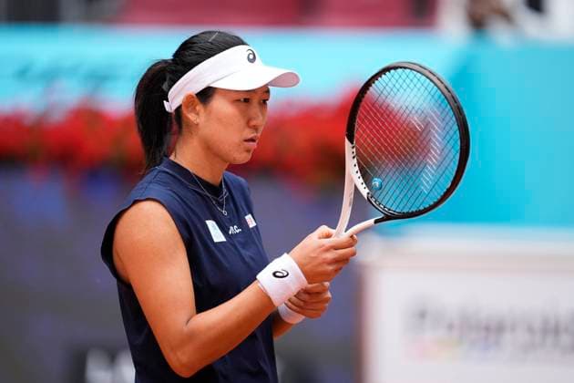 April 30, 2025, Madrid, Madrid, Spain: Moyuka Uchijima of Japan in action against Elina Svitolina of Ukraine during the Mutua Madrid Open 2025, ATP, Tennis Herren Masters 1000 and WTA, Tennis Damen 1000 tennis tournament, celebrated at Caja Magica on April 30, 2025 in Madrid, Spain. Madrid Spain - ZUMAa181 20250430_zaa_a181_132 Copyright: xOscarxJ.xBarrosox