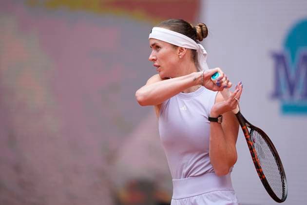 April 30, 2025, Madrid, Madrid, Spain: Elina Svitolina of Ukraine in action against Moyuka Uchijima of Japan during the Mutua Madrid Open 2025, ATP, Tennis Herren Masters 1000 and WTA, Tennis Damen 1000 tennis tournament, celebrated at Caja Magica on April 30, 2025 in Madrid, Spain. Madrid Spain - ZUMAa181 20250430_zaa_a181_142 Copyright: xOscarxJ.xBarrosox