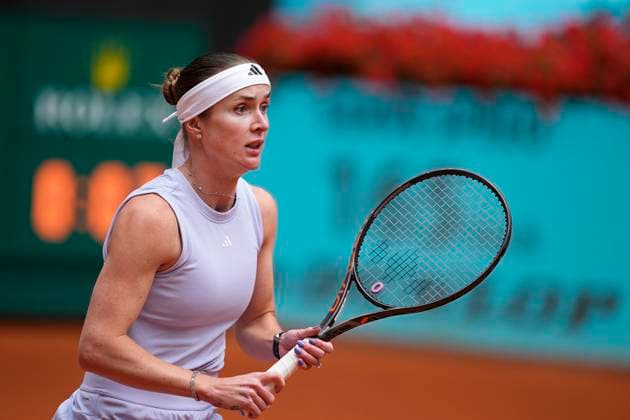 April 30, 2025, Madrid, Madrid, Spain: Elina Svitolina of Ukraine in action against Moyuka Uchijima of Japan during the Mutua Madrid Open 2025, ATP, Tennis Herren Masters 1000 and WTA, Tennis Damen 1000 tennis tournament, celebrated at Caja Magica on April 30, 2025 in Madrid, Spain. Madrid Spain - ZUMAa181 20250430_zaa_a181_167 Copyright: xOscarxJ.xBarrosox