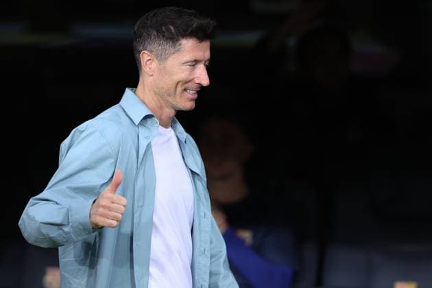 April 30, 2025, Barcelona, Barcelona, Spain: Robert Lewandowski of FC Barcelona, Barca gestures during the UEFA Champions League 2024 25 Semi Final First leg, match between FC Barcelona and FC Internazionale Milano at Estadi Olimpic Lluis Companys on April 30, 2025 in Barcelona, Spain. Barcelona Spain - ZUMAa181 20250430_zaa_a181_246 Copyright: xJavierxBorregox