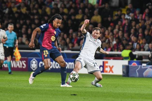 23 Nicolo Barella of Inter in action during Round 1 of Semifinal, UEFA Champions League 24 25 at Stadio olimpico Lluis Companys. Barcellona  Copyright: xAndreaxAmato IPAxSportx xipa-agency.netx xx IPA_57103569 IPA_Agency_IPA57103569