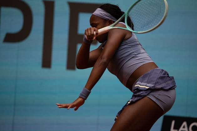 April 30, 2025, Madrid, Spain: American Coco Gauff plays against Russian Mirra Andreeva (not visible) during a match at the 2025 Mutua Madrid Open, held at La Caja Magica. Final score: 5-7 1-6 for Coco Gauff. Madrid Spain - ZUMAs197 20250430_aaa_s197_078 Copyright: xDavidxCanalesx