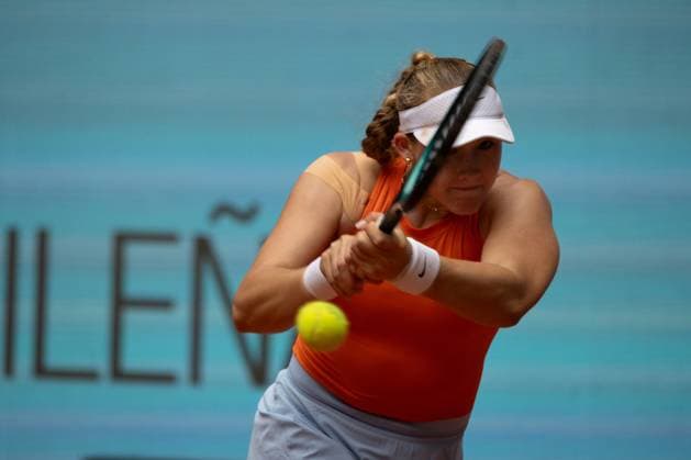 April 30, 2025, Madrid, Spain: Russian Mirra Andreeva plays against American Coco Gauff (not visible) during a match at the 2025 Mutua Madrid Open, held at La Caja Magica. Final score: 5-7 1-6 for Coco Gauff. Madrid Spain - ZUMAs197 20250430_aaa_s197_087 Copyright: xDavidxCanalesx