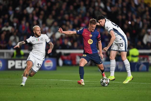 FC Barcelona, Barca v INTER MILAN OLIMPIC STADIUM LLUIS COMPANYS. MONTJUIC,BARCELONA. APRIL 30,2025 FC BARCELONA vs FC INTER MILAN April 30,2025 Dani Olmo (20) of FC Barcelona during the UEFA Champions League semi-final match between FC Barcelona and Inter Milan at Olimpic Stadium Lluis Companys of MontjuÃ¯c in Barcelona, Spain. Barcelona ESP Copyright: xS.xRosx