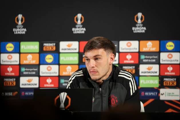 Manchester United, ManU FC press conference, PK, Pressekonferenz Bilbao Manchester United midfielder Manuel Ugarte (25) during the Manchester United FC Press Conference ahead of the UEFA Europa League Semi-Final 1st Leg between Athletic Club and Manchester United FC, at Estadio de San MamÃ s, Bilbao, Spain on 30 April 2025 Credit: Phil Duncan Every Second Media Editorial use only. All images are copyright Every Second Media Limited. No images may be reproduced without prior permission. Copyright: xIMAGO EveryxSecondxMediax ESM-1451-0015 PhilxDuncanx xEveryxSecondxMediax