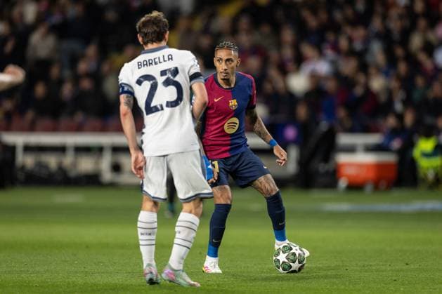 Barcelona vs Inter Raphinho in action during the game against Inter valid for Champions League at the Olimpic Lluis Companys stadium, in Barcelona, today april 30, 2025. Copyright: xx 0L3A2605