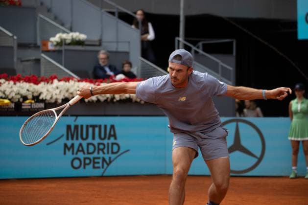 Jack Draper Vs Tommy Paul in Madrid, Spain - 30 Apr 2025 American Tommy Paul plays against British Jack Draper (not visible) during a match at the 2025 Mutua Madrid Open, held at La Caja Mágica. Final score: 6-2 6-2 for Draper Madrid Spain Copyright: xDavidxCanalesx xSOPAxImagesx DCOpenMadridDraperPaul-30